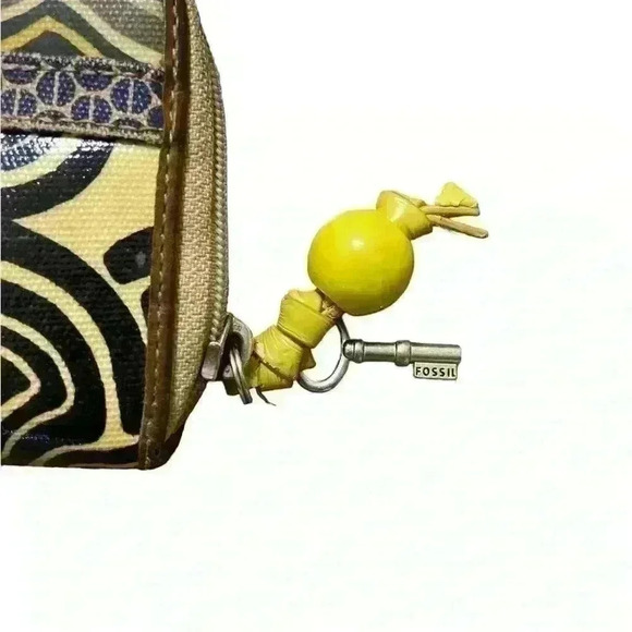 Fossil‎ key per beige zip up flap card slots wallet - Picture 5 of 9